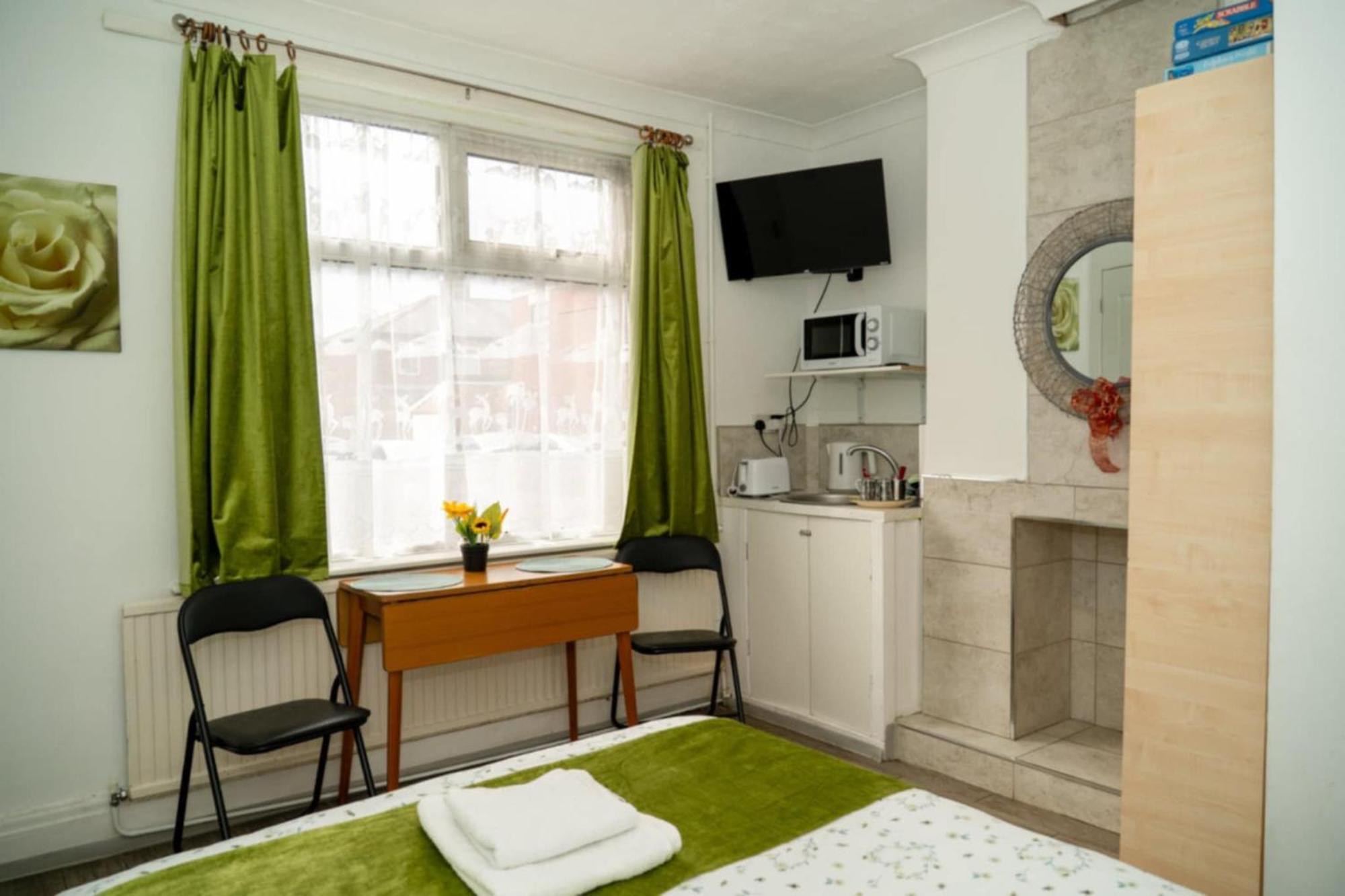 Amarillys Guest House Πρέστον Εξωτερικό φωτογραφία